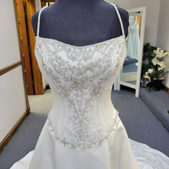 Exclusive Bridals | Dresses | Exclusive Bridals Whitesilver Wedding ...